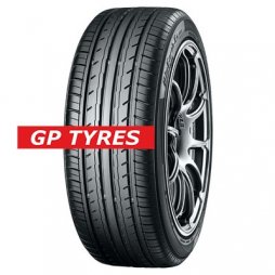 Yokohama BluEarth-Es ES32A 235/45 R17 97V  